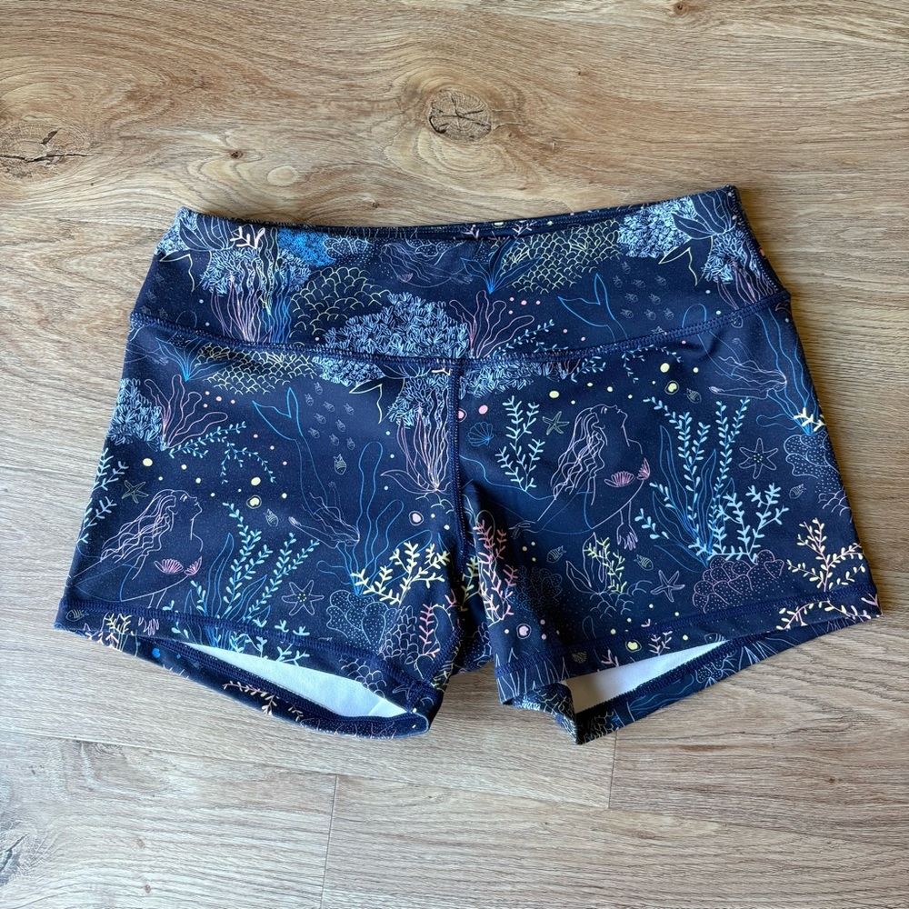 Born Primitive Shorts Size Small